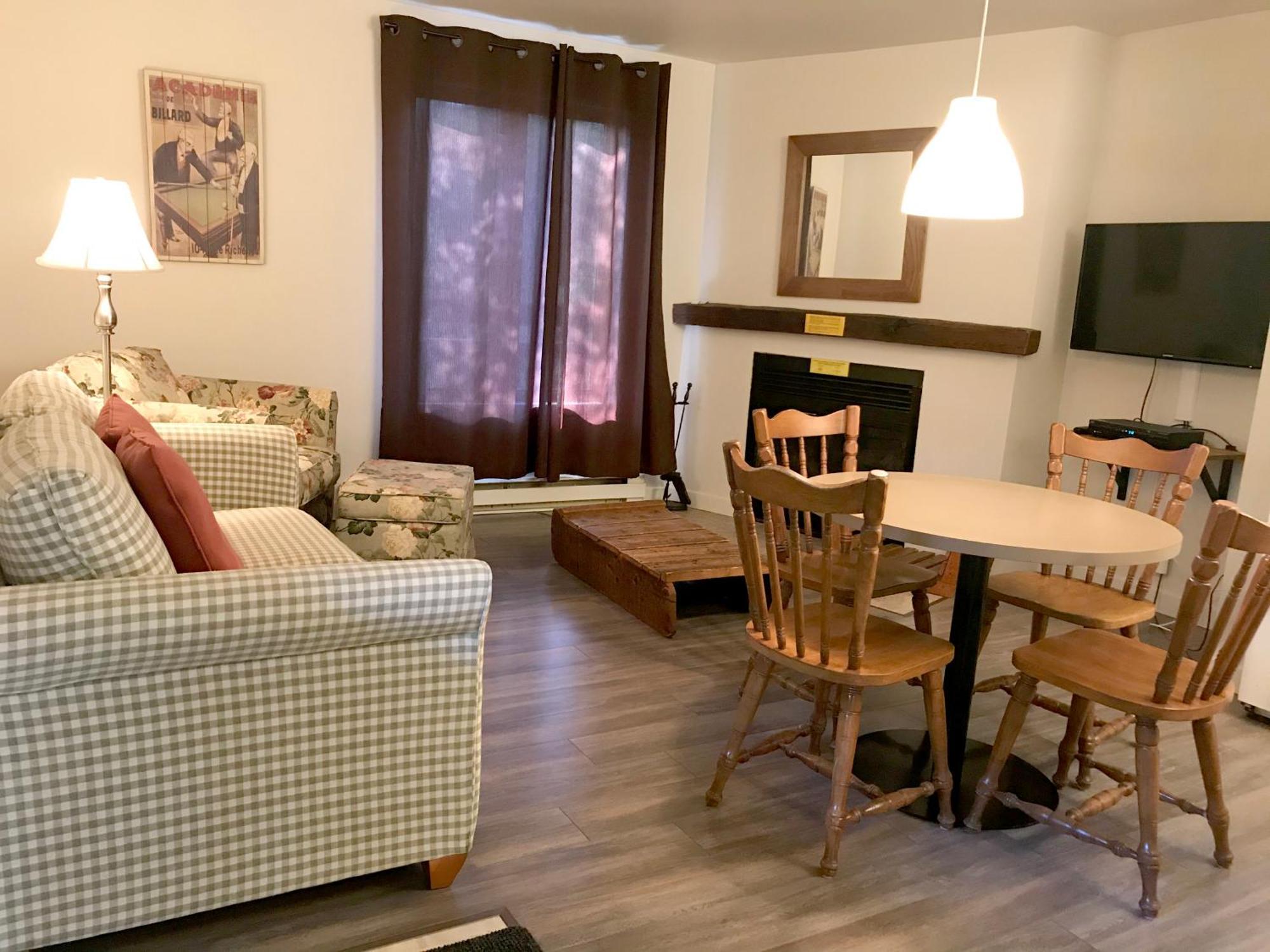 Chalets Montmorency Mont-Sainte-Anne Extérieur photo