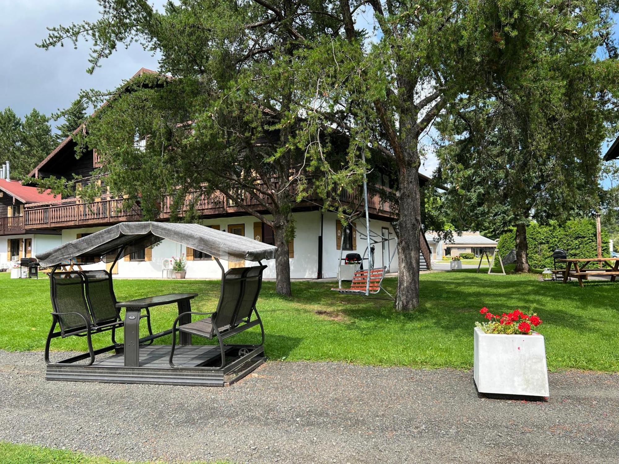 Chalets Montmorency Mont-Sainte-Anne Extérieur photo